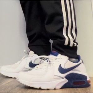 Blue and white Nike air max’s men’s size 8.5
